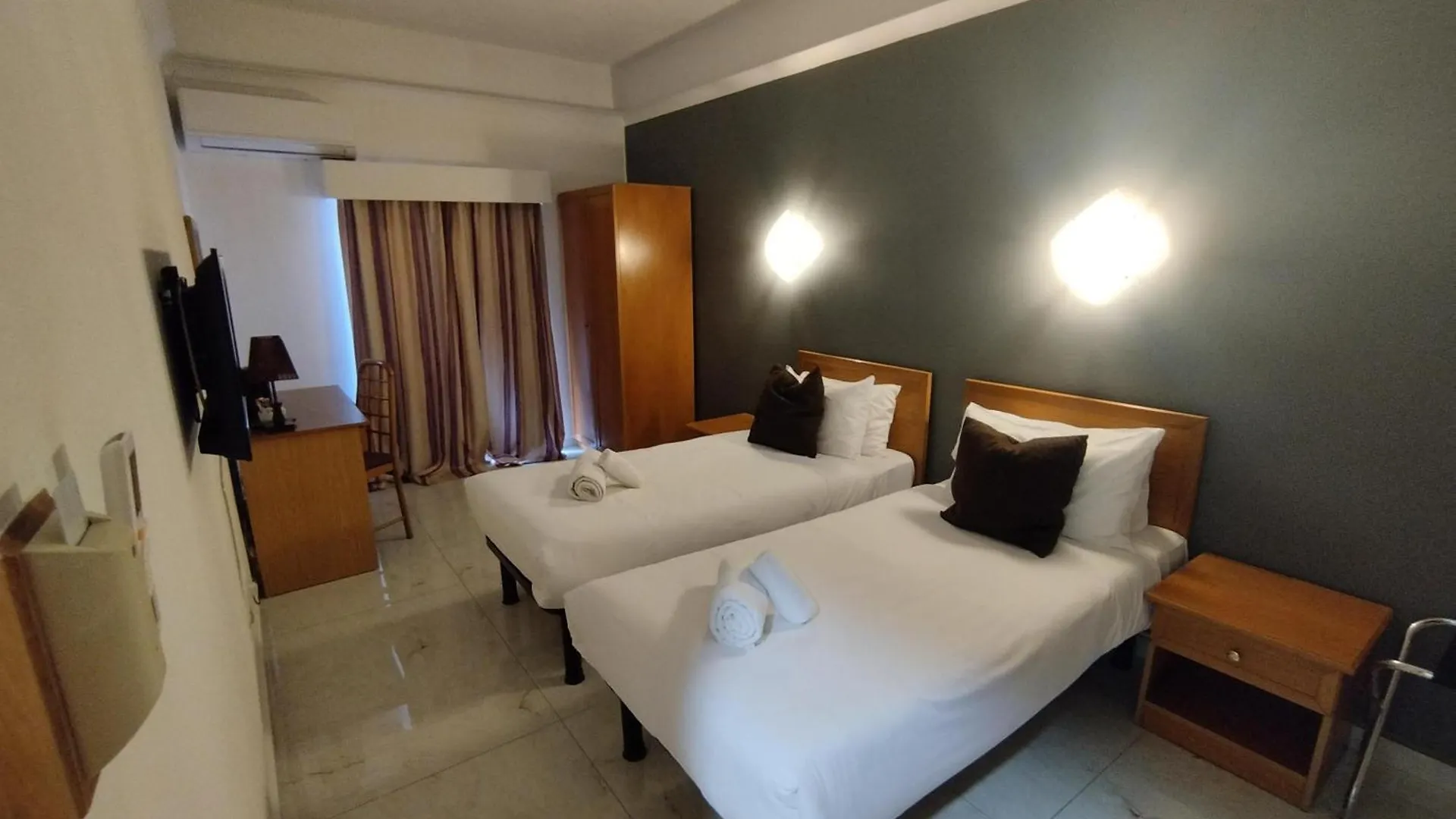 The Windsor Hotel Sliema 4*,  Malta